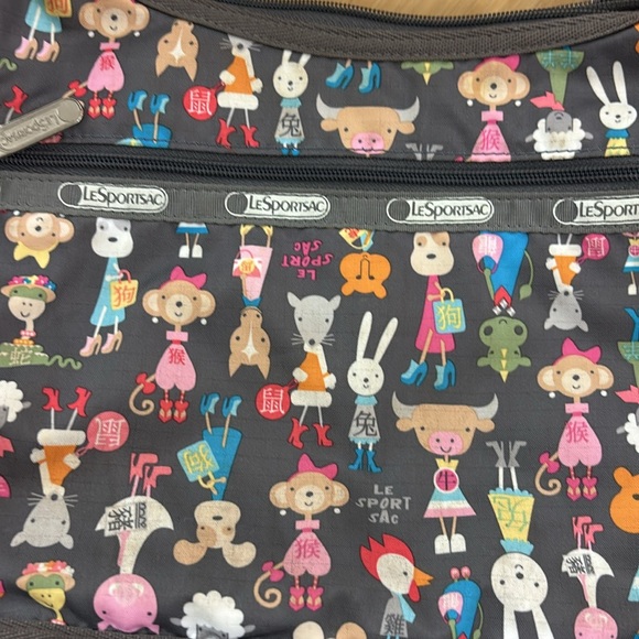 Le Sport Sac “Fifi Lapin” design, Classic Hobo design /crossbody bag - Picture 2 of 6